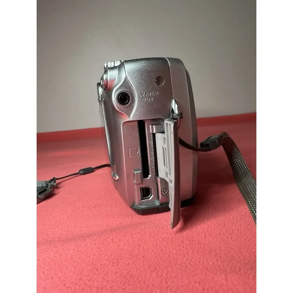 Kodak EasyShare DX4330 3.1MP Digital Camera Tested Works